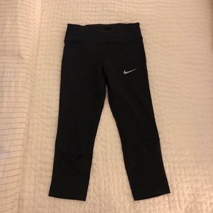 Nike Epic Lux Women’s 22” Running Crops